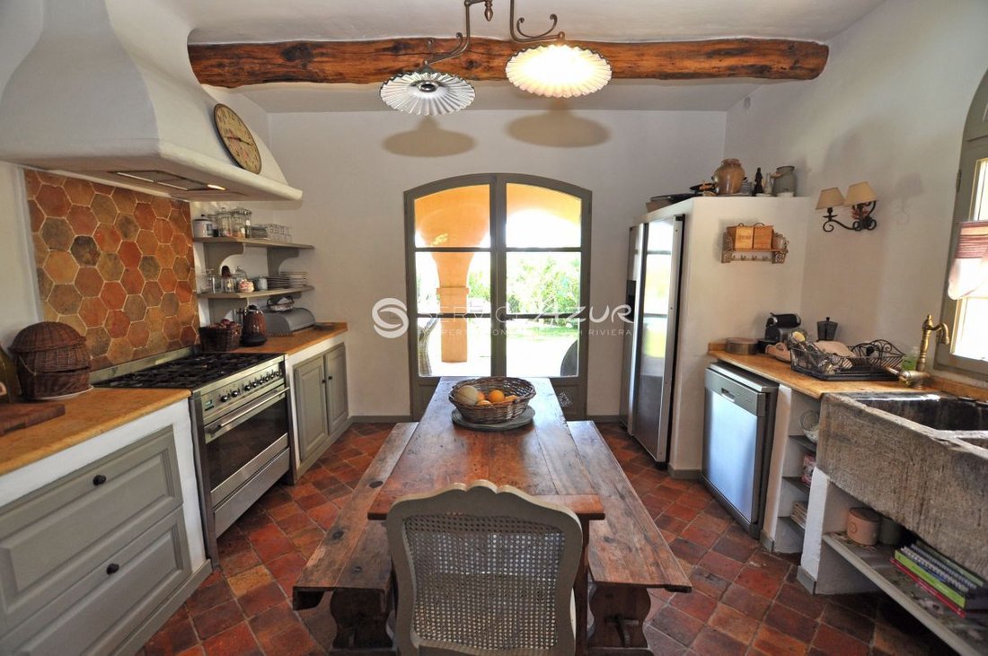 Villa in Cannes, Provence-Alpes-Côte d'Azur, France 4 - 18644402