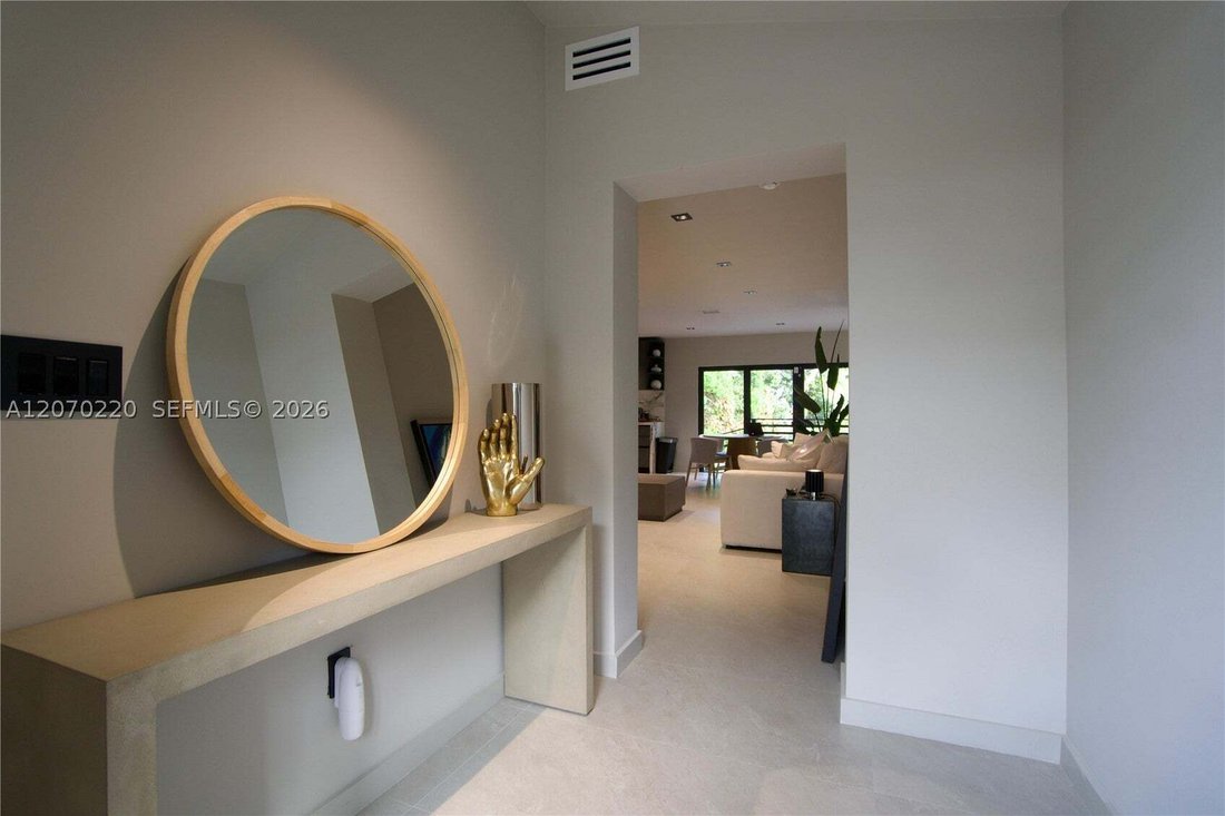 House in Miami, Florida, United States 2 - 18646150