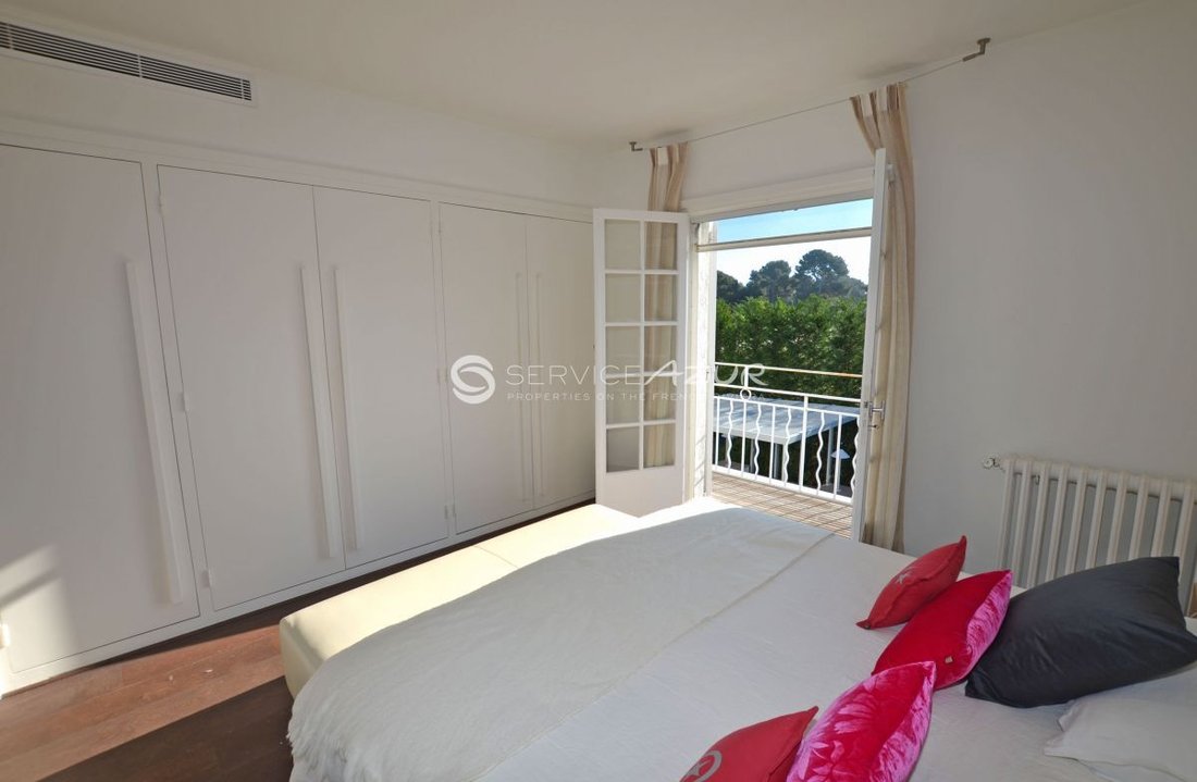 Villa in Vieille Ville, Antibes, France 4 - 18644515
