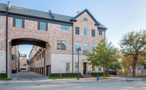 Townhouse in Addison, Texas, United States 1
