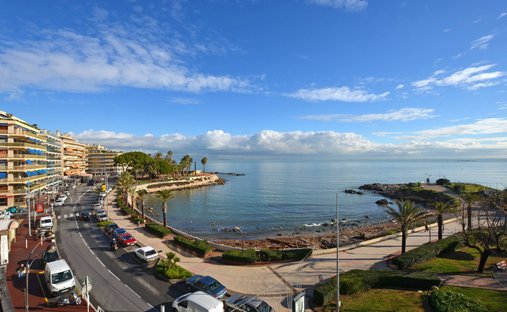Apartment in Vieille Ville, Antibes, France 1