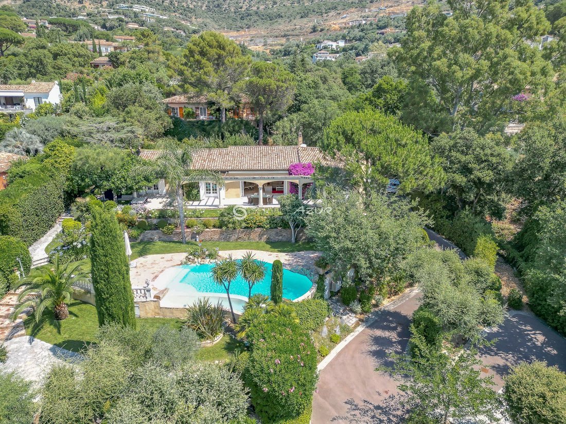 Villa in Zone Ouest Urbaine, Saint-Tropez, France 2 - 18645209