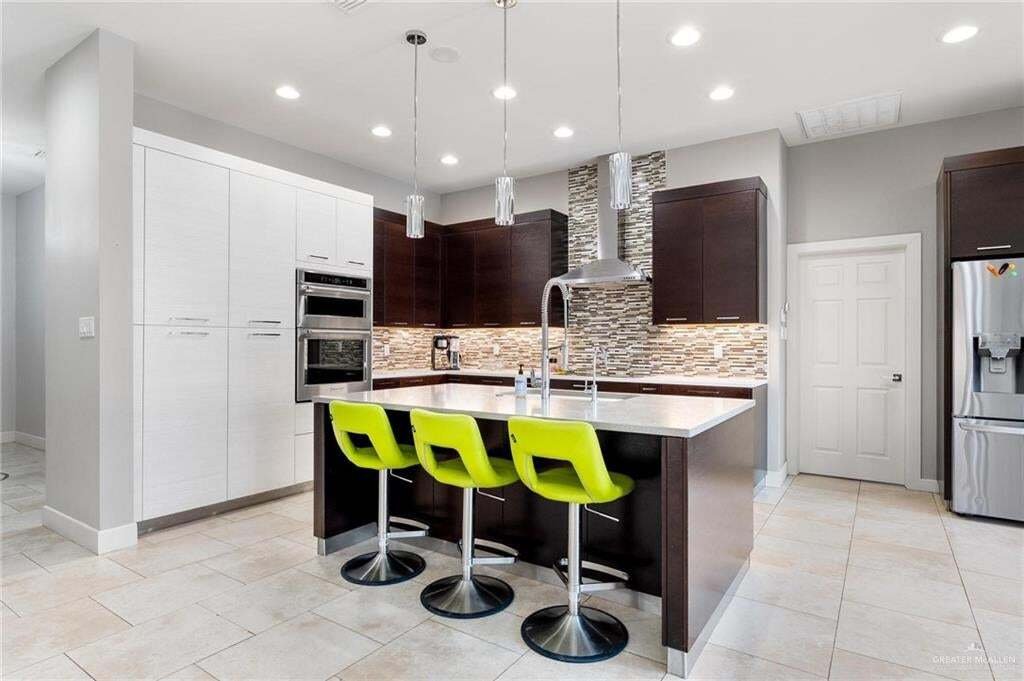 House in McAllen, Texas, United States 4 - 18645502