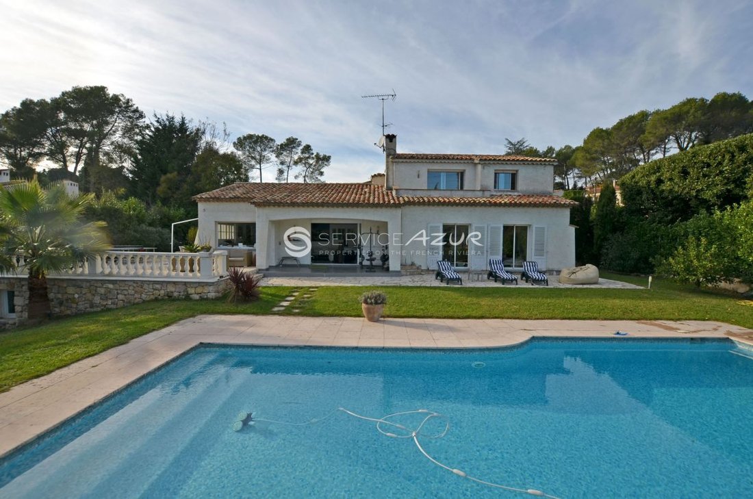 Villa in Mougins, Provence-Alpes-Côte d'Azur, France 2 - 18645121