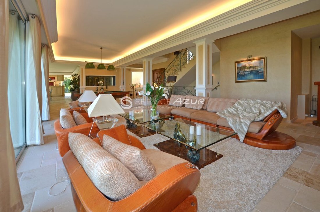 Villa in Mougins, Provence-Alpes-Côte d'Azur, France 5 - 18644765