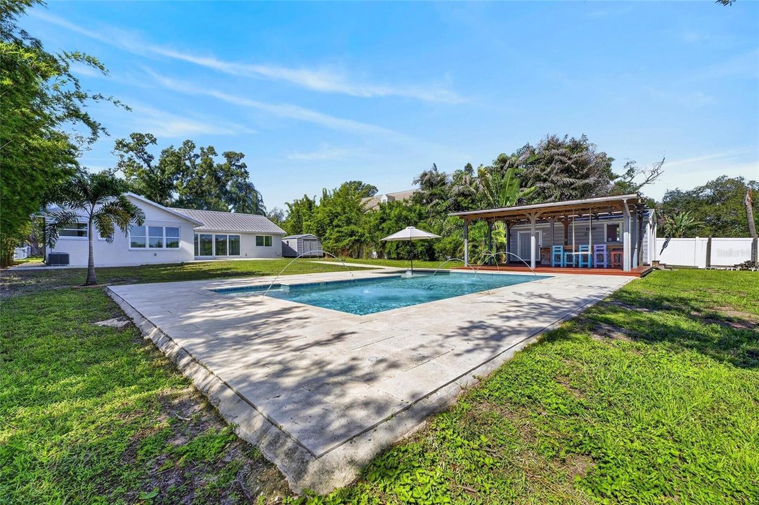 House in Tampa, Florida, United States 4 - 18646251