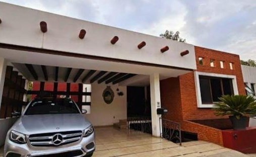 House in Ciudad López Mateos, State of Mexico, Mexico 1