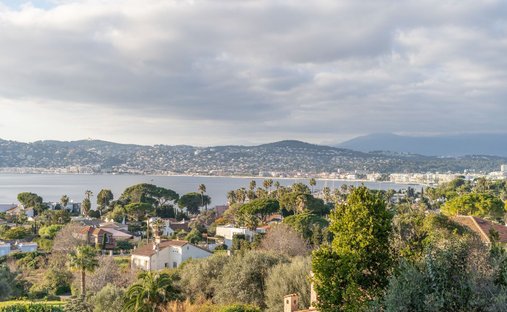 Apartment in Vieille Ville, Antibes, France 1