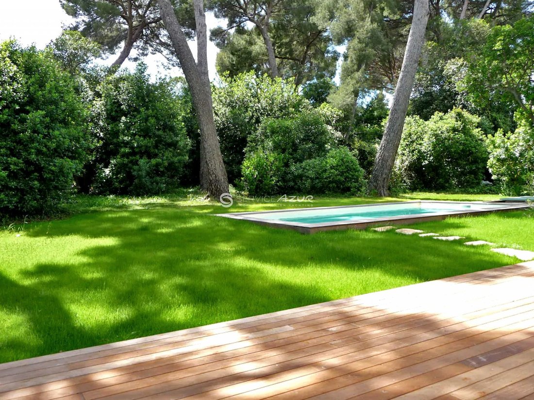 Villa in Vieille Ville, Antibes, France 3 - 18644854