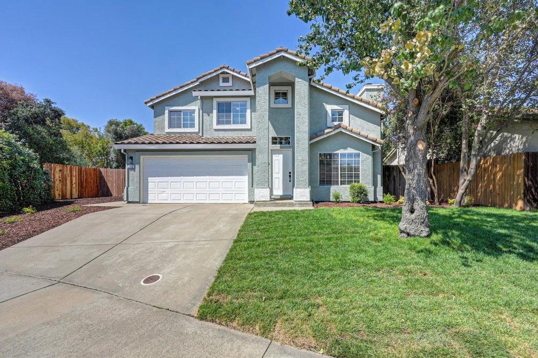 House in Roseville, California, United States 1 - 18645044