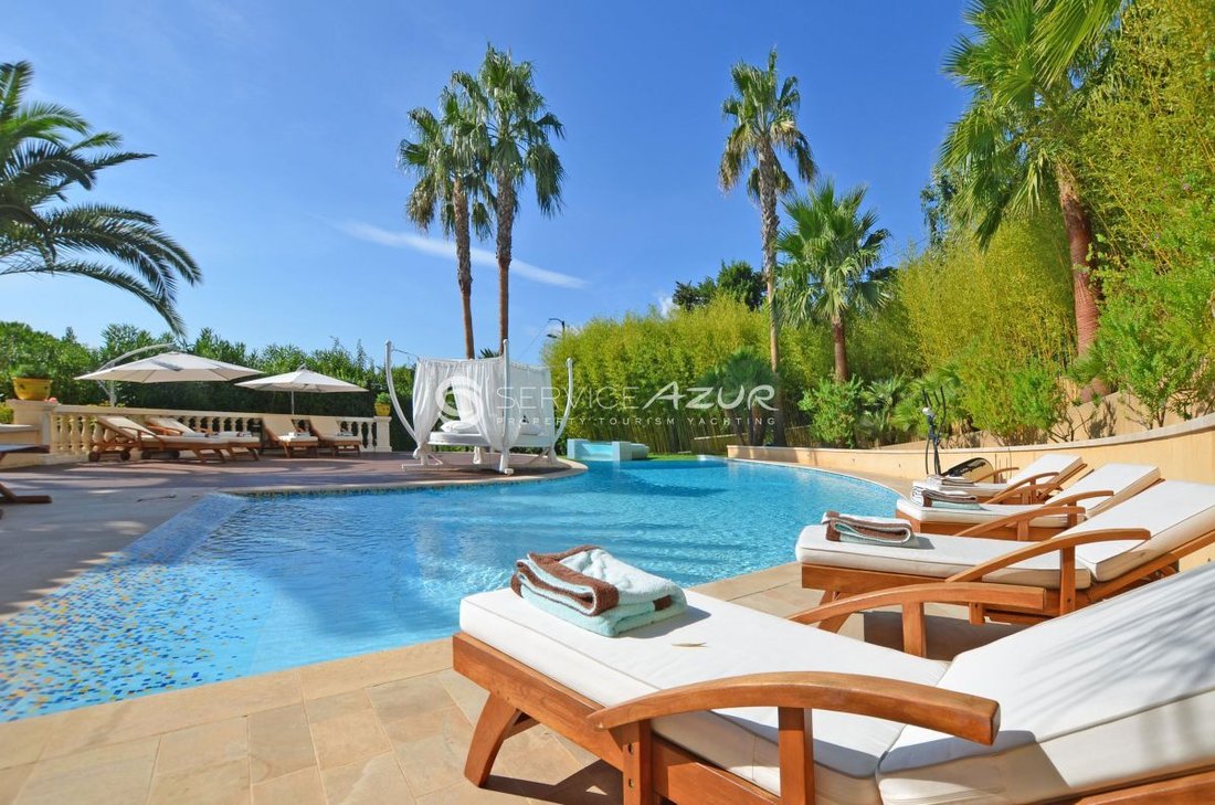 Villa in Cannes, Provence-Alpes-Côte d'Azur, France 3 - 18644397