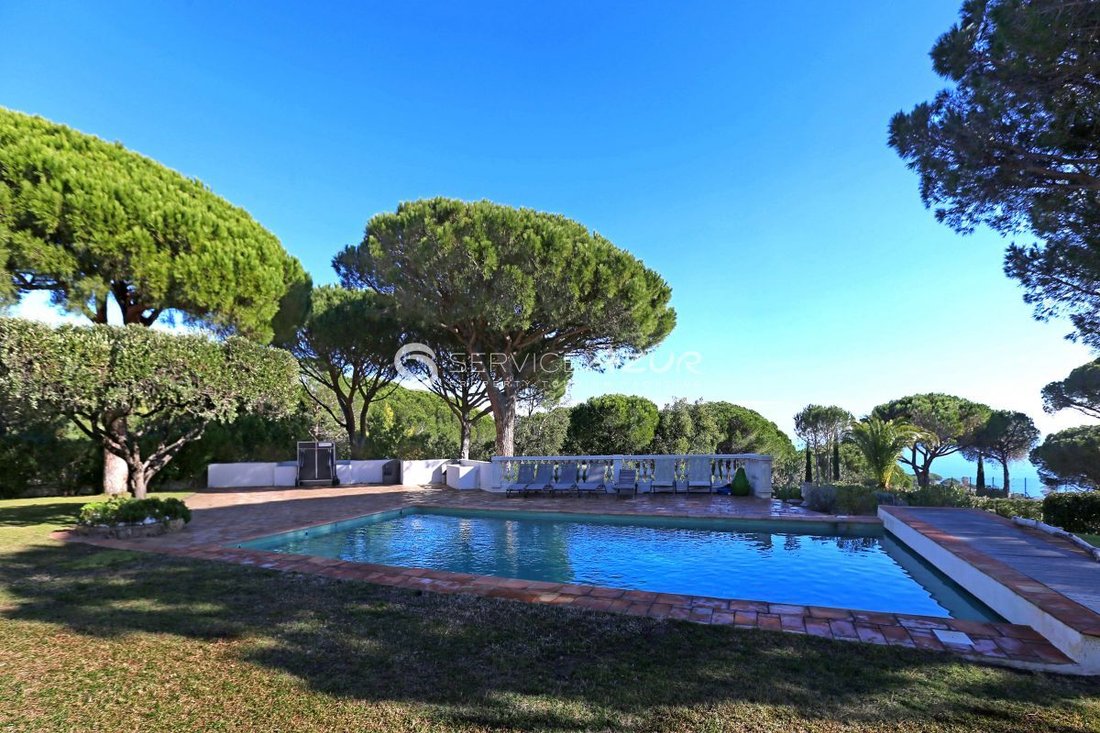 Villa in Ville-Les Saquedes-Le Bouillonnet, Sainte-Maxime, France 3 - 18644903