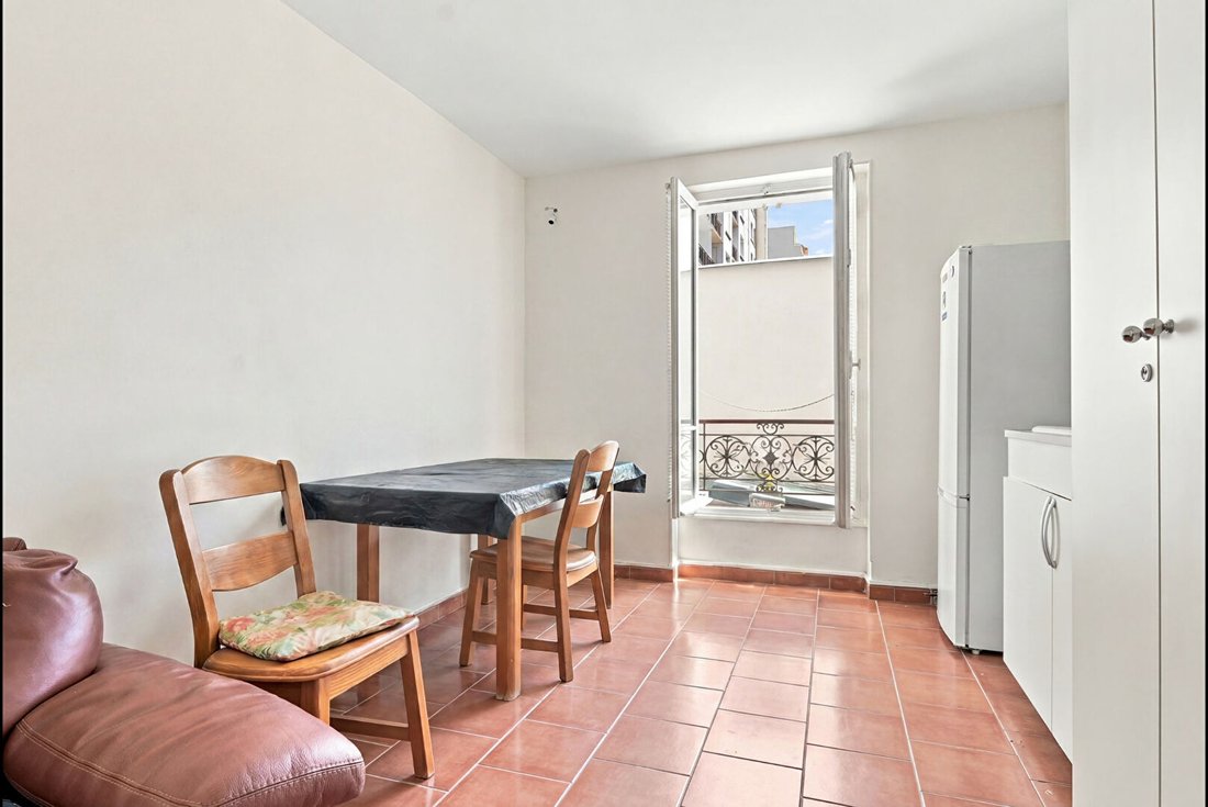 Apartment in Violet Commerce, Paris 15e Arrondissement, Paris 1 - 18647795
