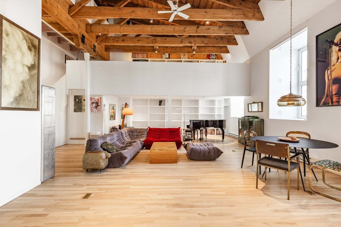 Condo in Montréal, Quebec, Canada 2 - 18643818