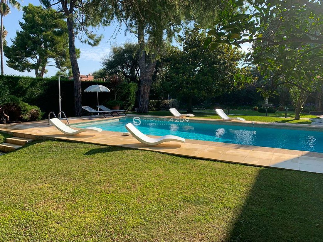 Villa in Vieille Ville, Antibes, France 4 - 18645221