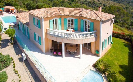 Villa in Village-Saint Julien-Saint Pierre, Biot, France 1