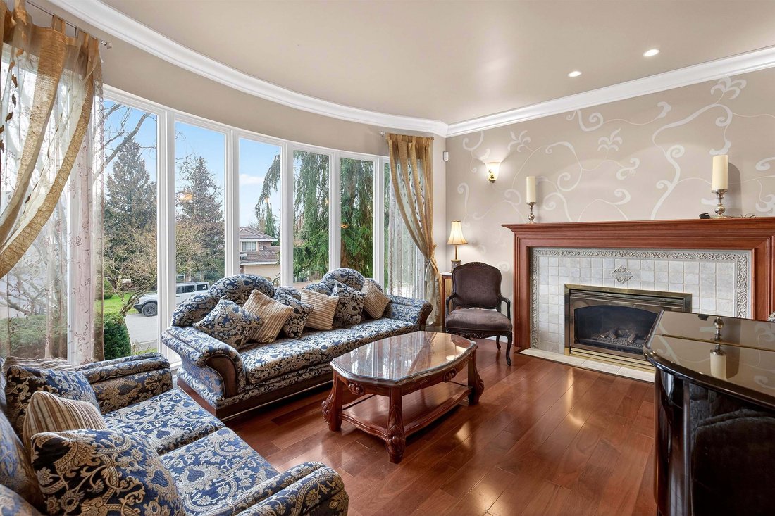 House in Surrey, British Columbia, Canada 4 - 18643308