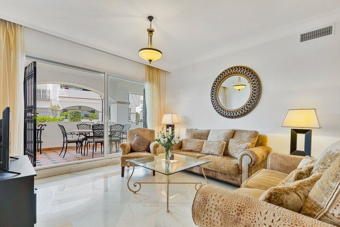 Apartment in San Pedro de Alcantara, Andalusia, Spain 5 - 18643845