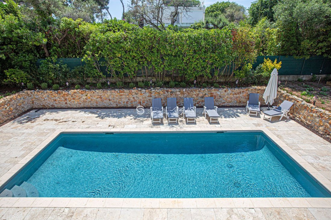 Villa in Vieille Ville, Antibes, France 2 - 18645130