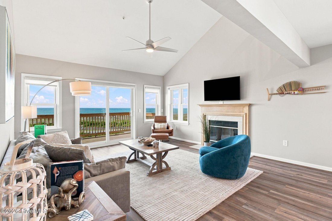 Condo in Oak Island, North Carolina, United States 4 - 18642156