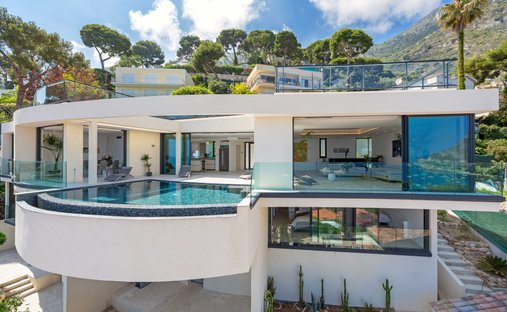 Villa in Èze, Provence-Alpes-Côte d'Azur, France 1