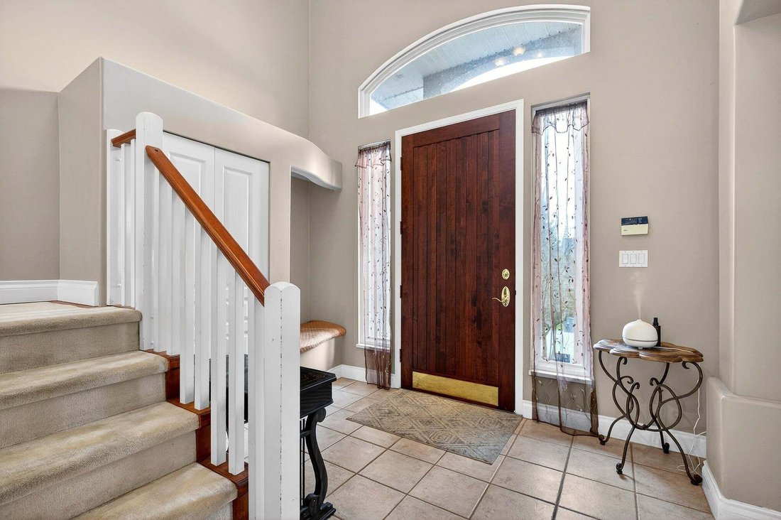 House in Surrey, British Columbia, Canada 3 - 18643308