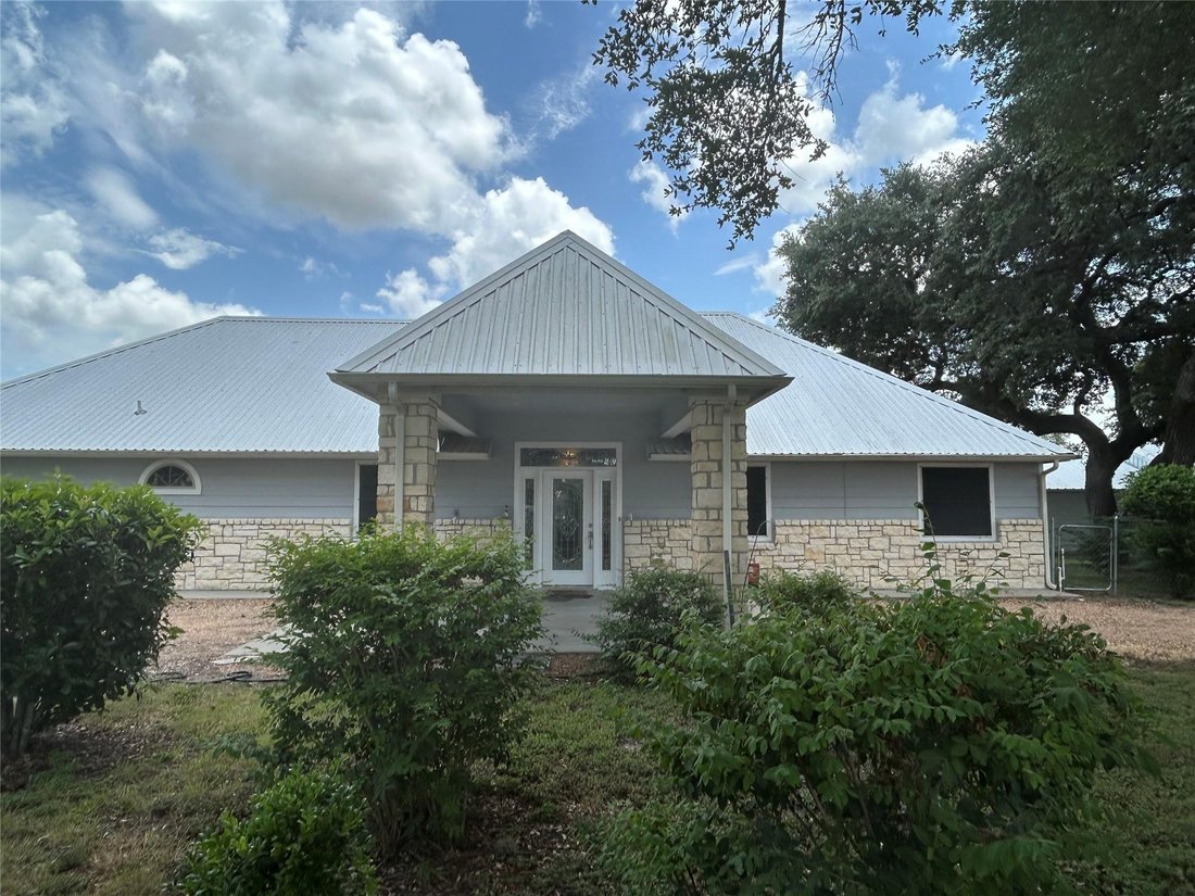 House in Ledbetter, Texas, United States 4 - 18647161