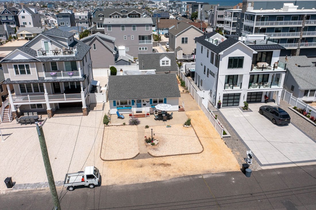 House in Seaside Park, New Jersey, United States 1 - 18642787