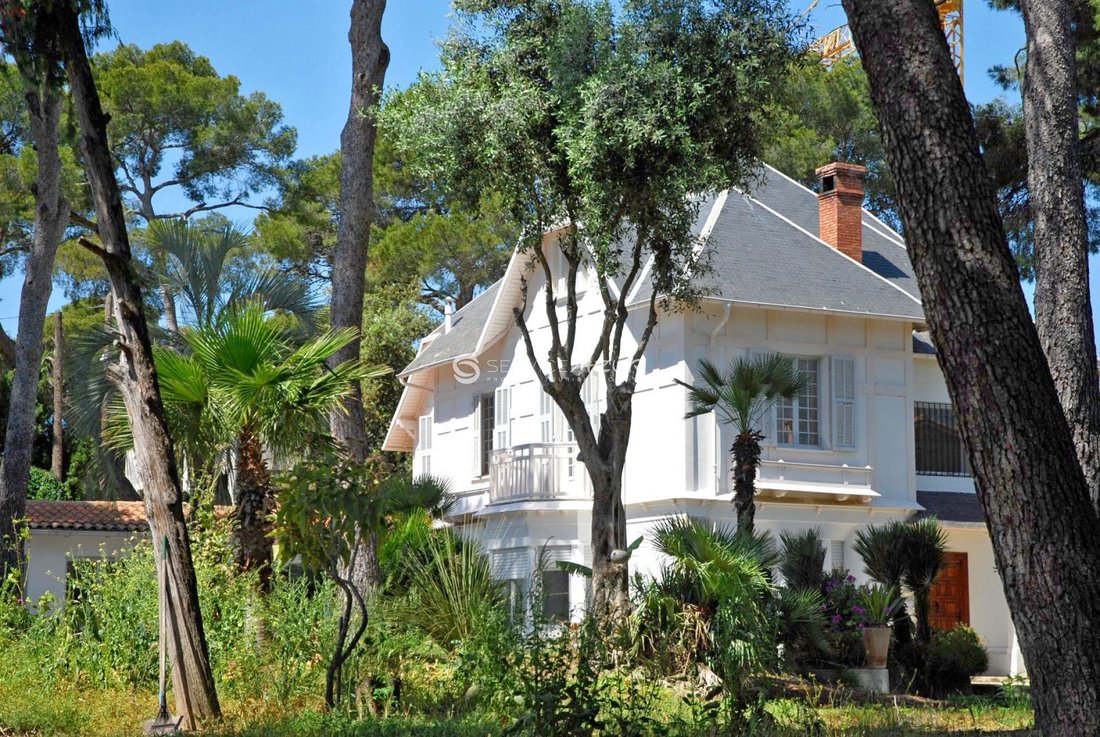 Villa in Cap Martin, Roquebrune-Cap-Martin, France 3 - 18644728