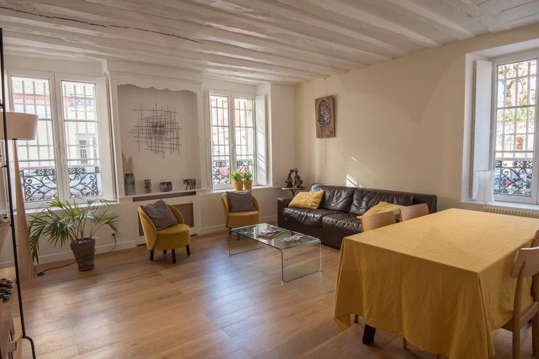 Wohnung in Nationales Schlossgebiet, Versailles, Frankreich 1 - 16099162