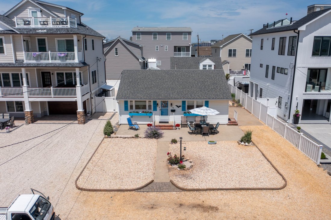 House in Seaside Park, New Jersey, United States 4 - 18642787