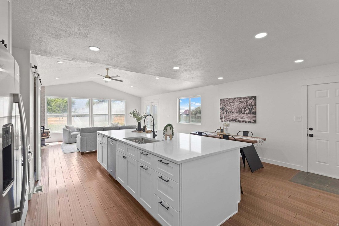 House in Woodland Hills, Utah, United States 3 - 18108858