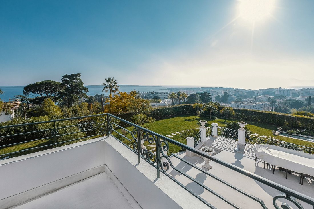 Apartment in Cannes, Provence-Alpes-Côte d'Azur, France 1 - 18645299