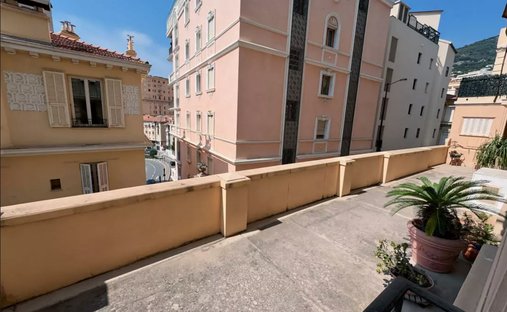 Apartamento en Ghisoni, Córcega, Francia 1