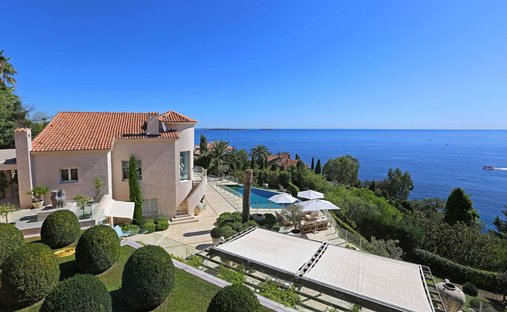 Villa in France 1