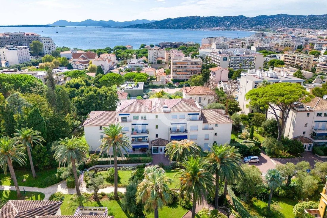 Apartment in Fontmerle, Antibes, France 1 - 16202764