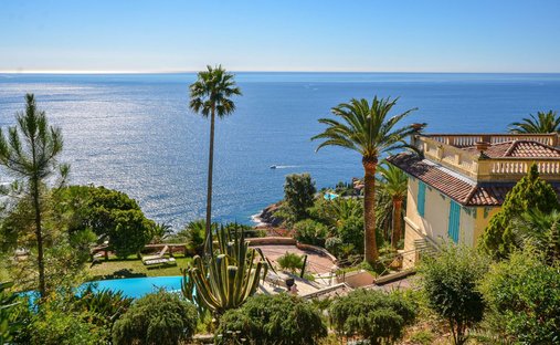 Villa in Théoule-sur-Mer, Provence-Alpes-Côte d'Azur, France 1