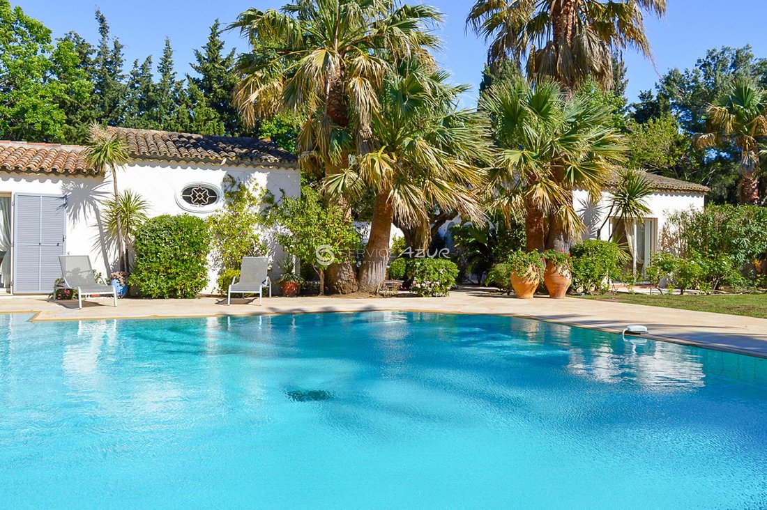 Villa in Zone Ouest Urbaine, Saint-Tropez, France 2 - 18644507