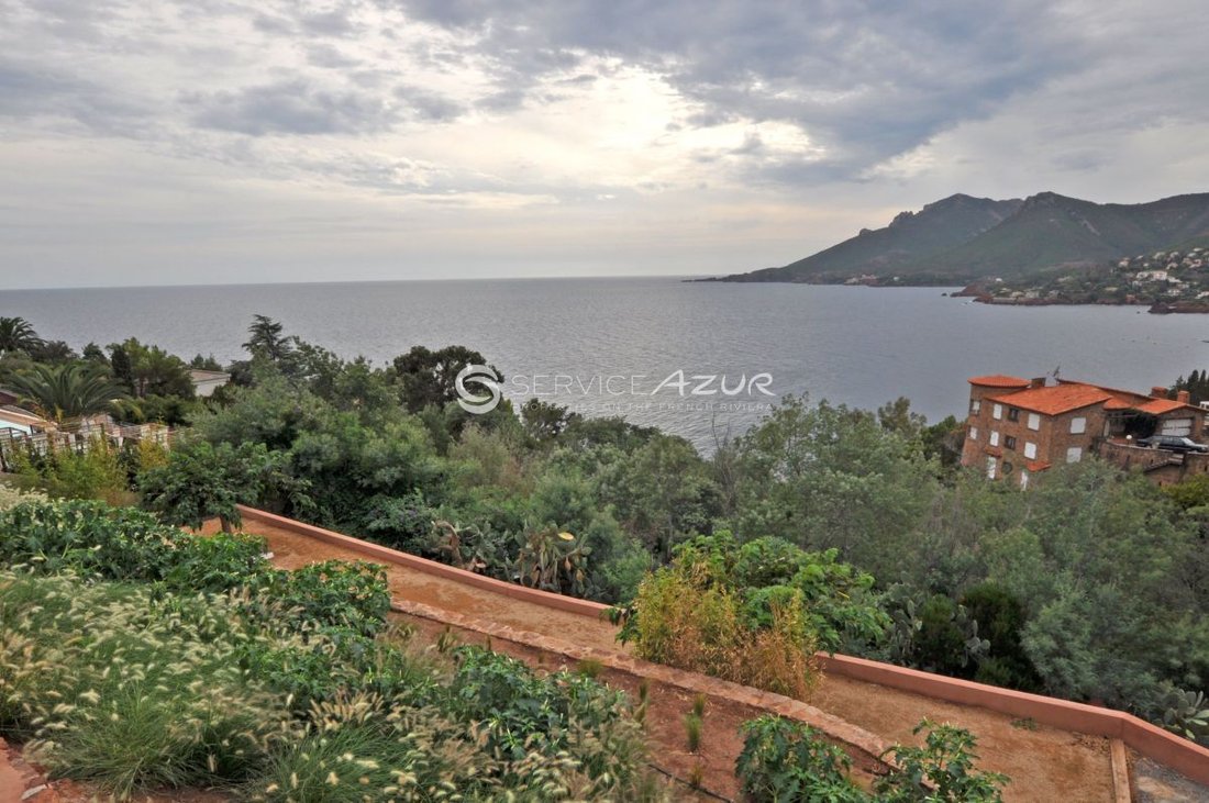 Villa in Théoule-sur-Mer, Provence-Alpes-Côte d'Azur, France 2 - 18644516
