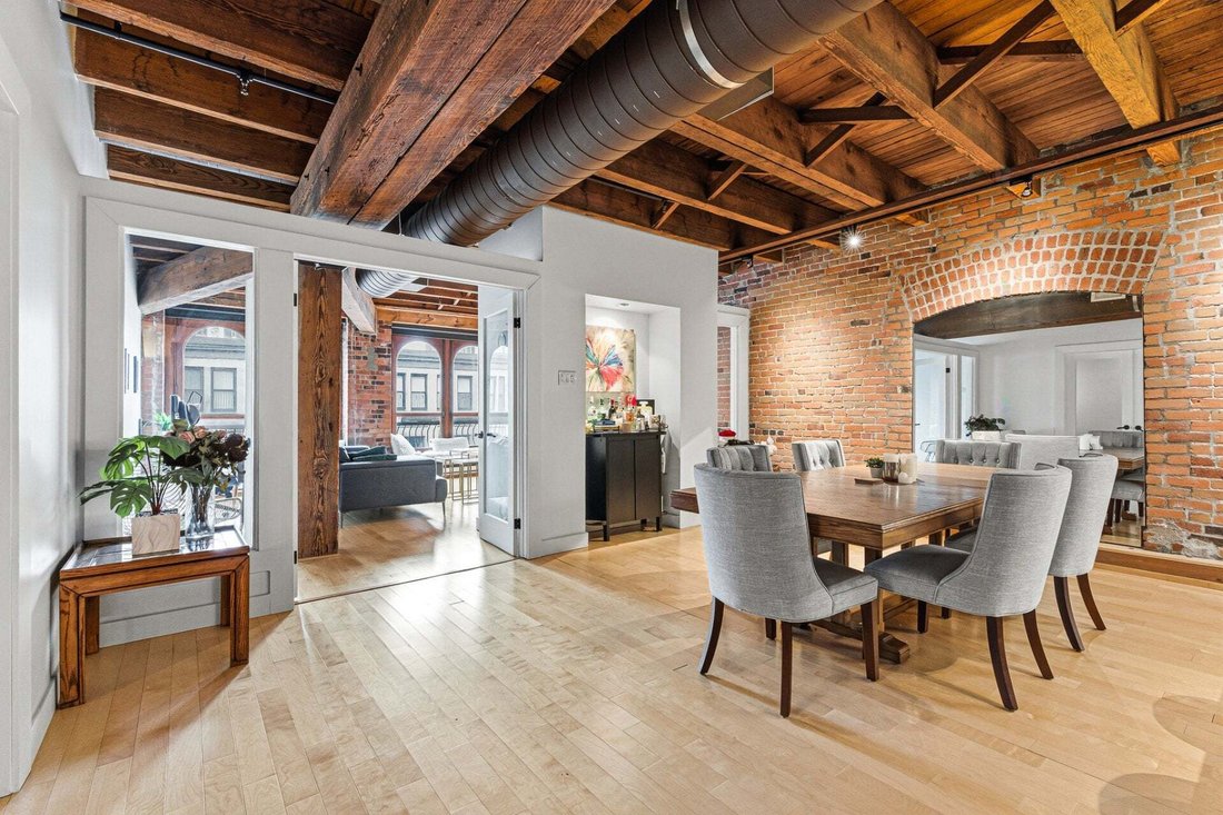 Condo in Montréal, Quebec, Canada 4 - 16758609