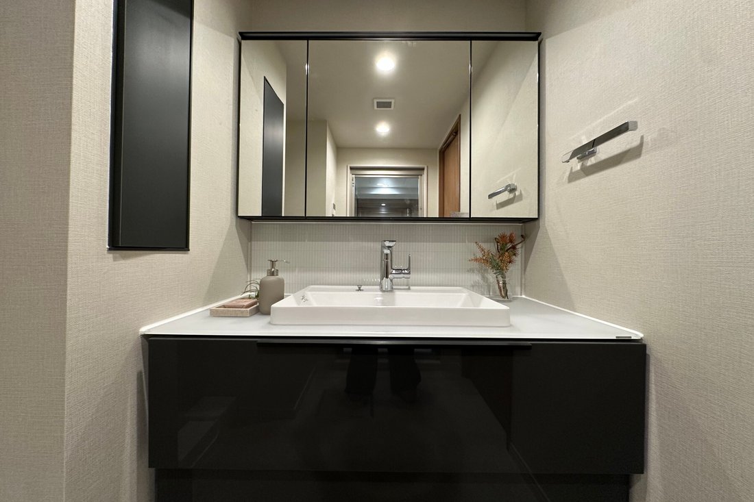 Condo in Shibuya City, Tokyo, Japan 5 - 18648629