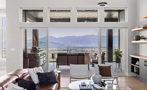 House in Chilliwack, British Columbia, Canada 1