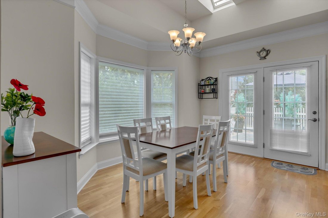Condo in Jamesport, New York, United States 5 - 18646747