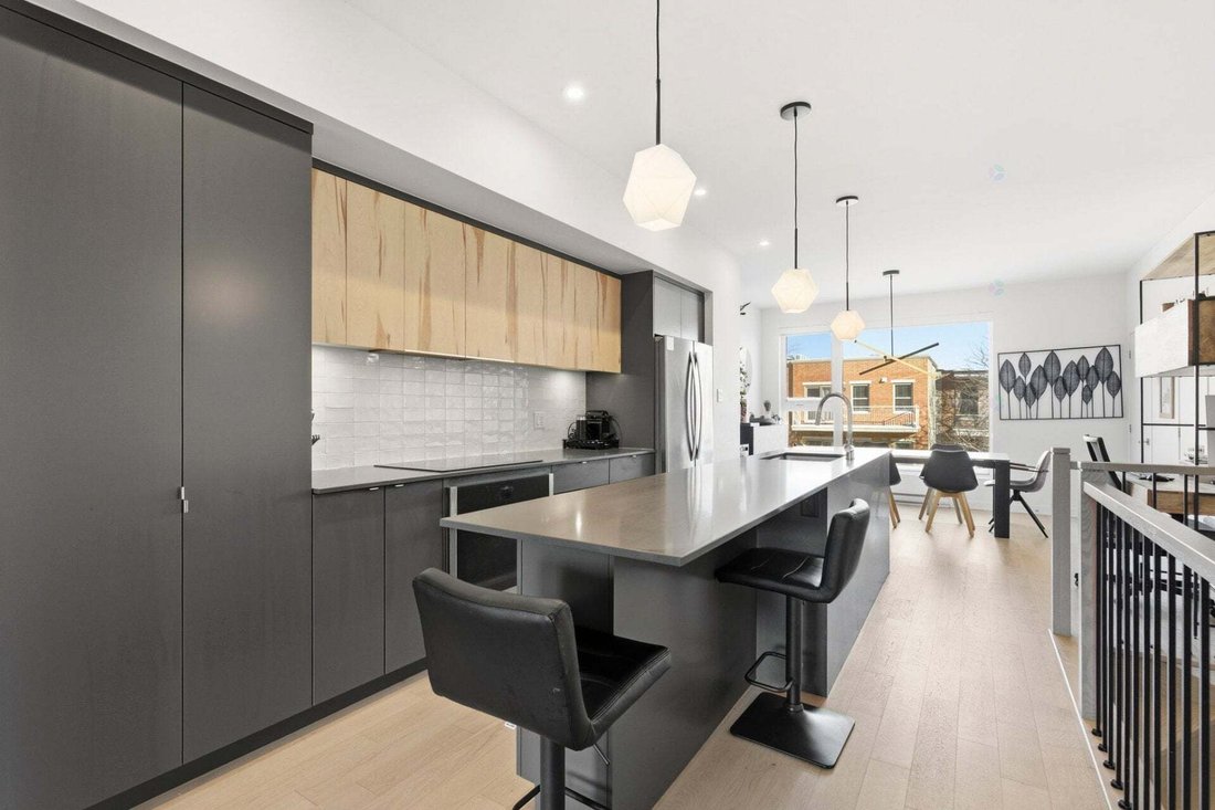 Condo in Montréal, Quebec, Canada 2 - 18643979