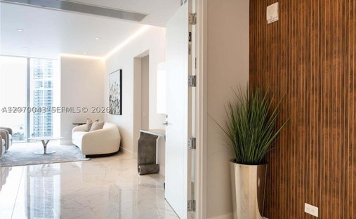 Appartement à Golden Beach, Floride, États-Unis 1
