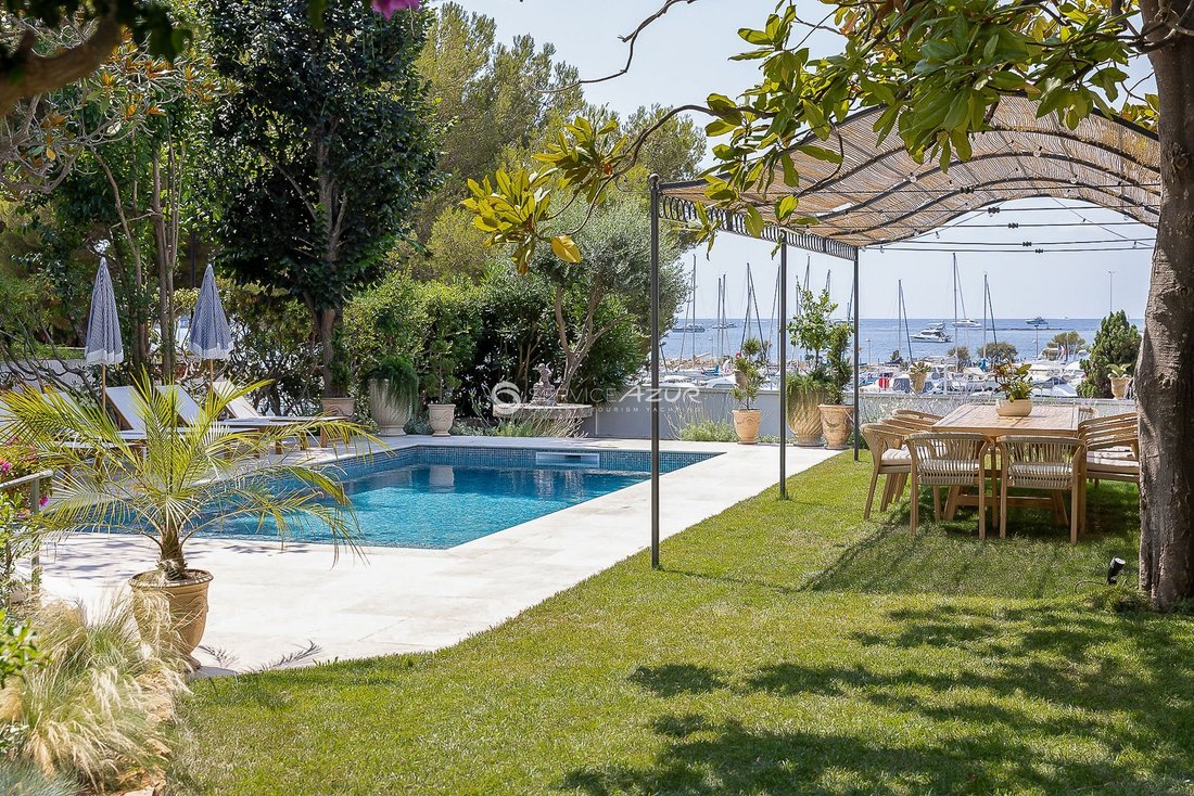 Villa in Vieille Ville, Antibes, France 4 - 18645293