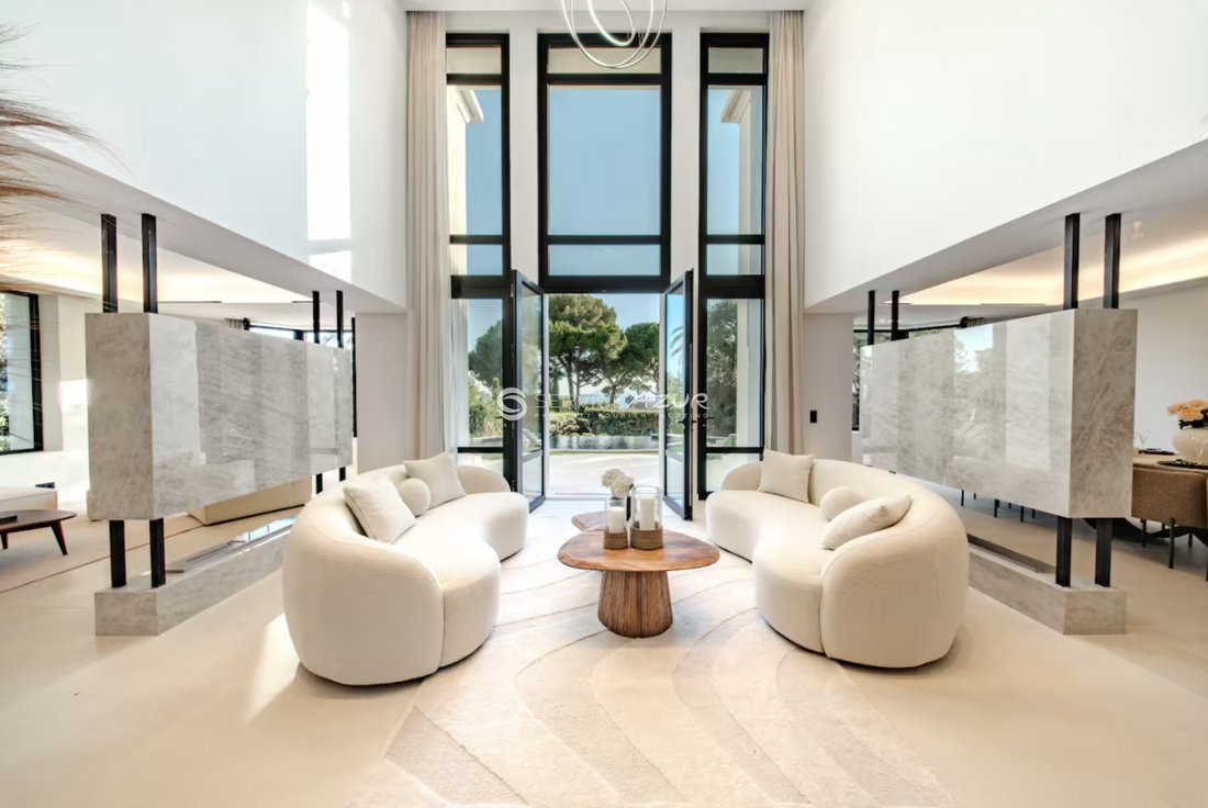 Villa in Vieille Ville, Antibes, France 4 - 18645333