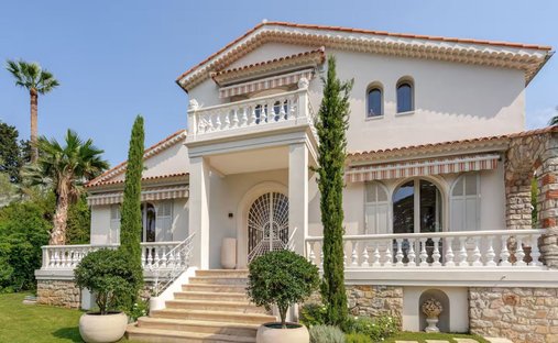 Villa in Cannes, Provence-Alpes-Côte d'Azur, France 1