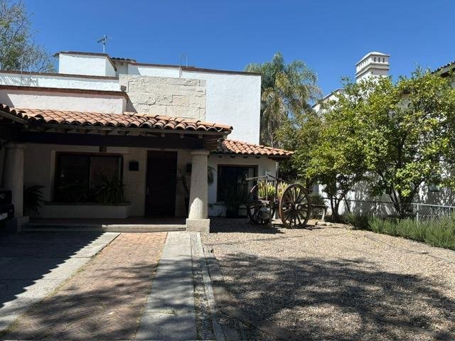 House in Corregidora Municipality, Querétaro, Mexico 2 - 18644581