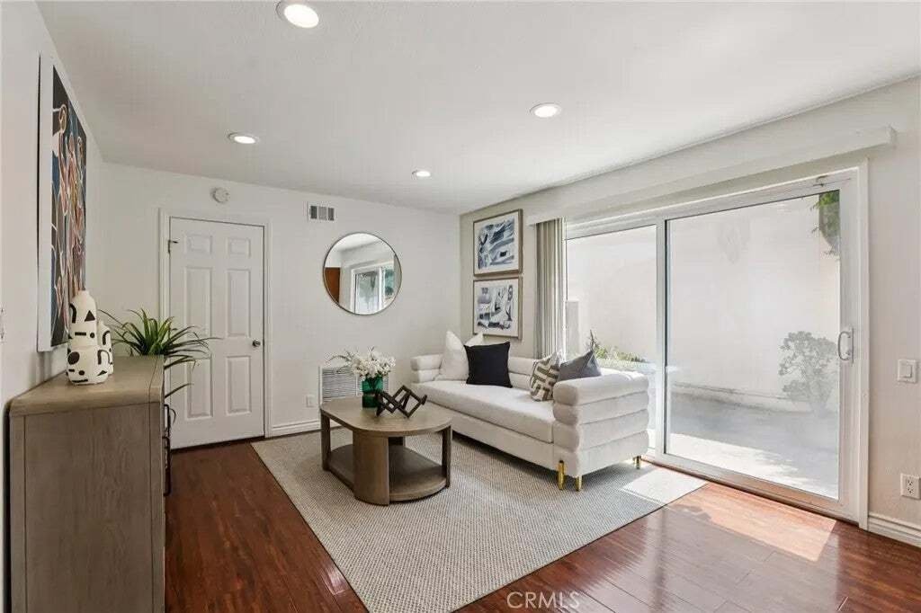 Casa a Irvine, California, Stati Uniti 4 - 18646532